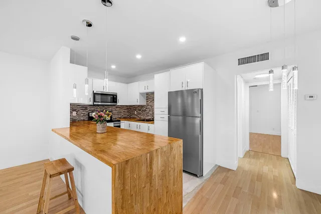 $1,650 | 116 Salisbury East, West Palm Beach, FL 33417