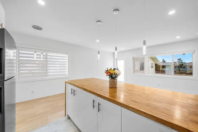 $1,650 | 116 Salisbury East, West Palm Beach, FL 33417