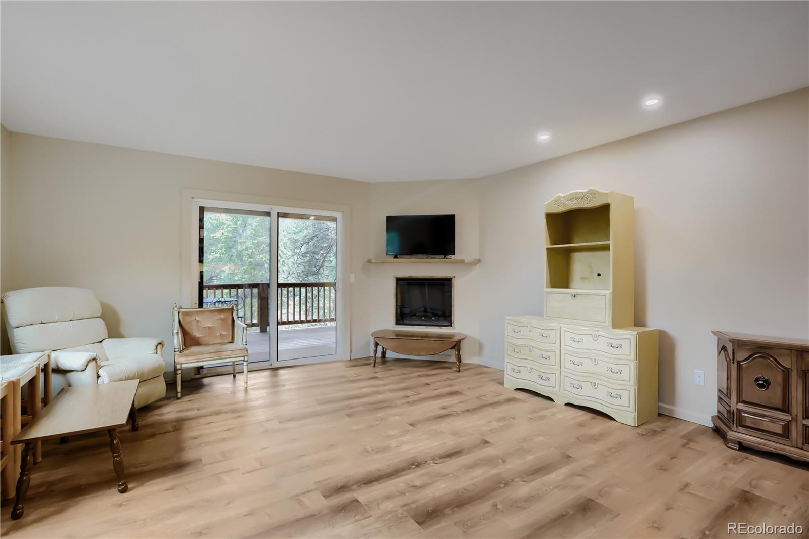 2760 Fall River Road, Unit 265 Estes Park, CO 80517 - Photo 10 of 16