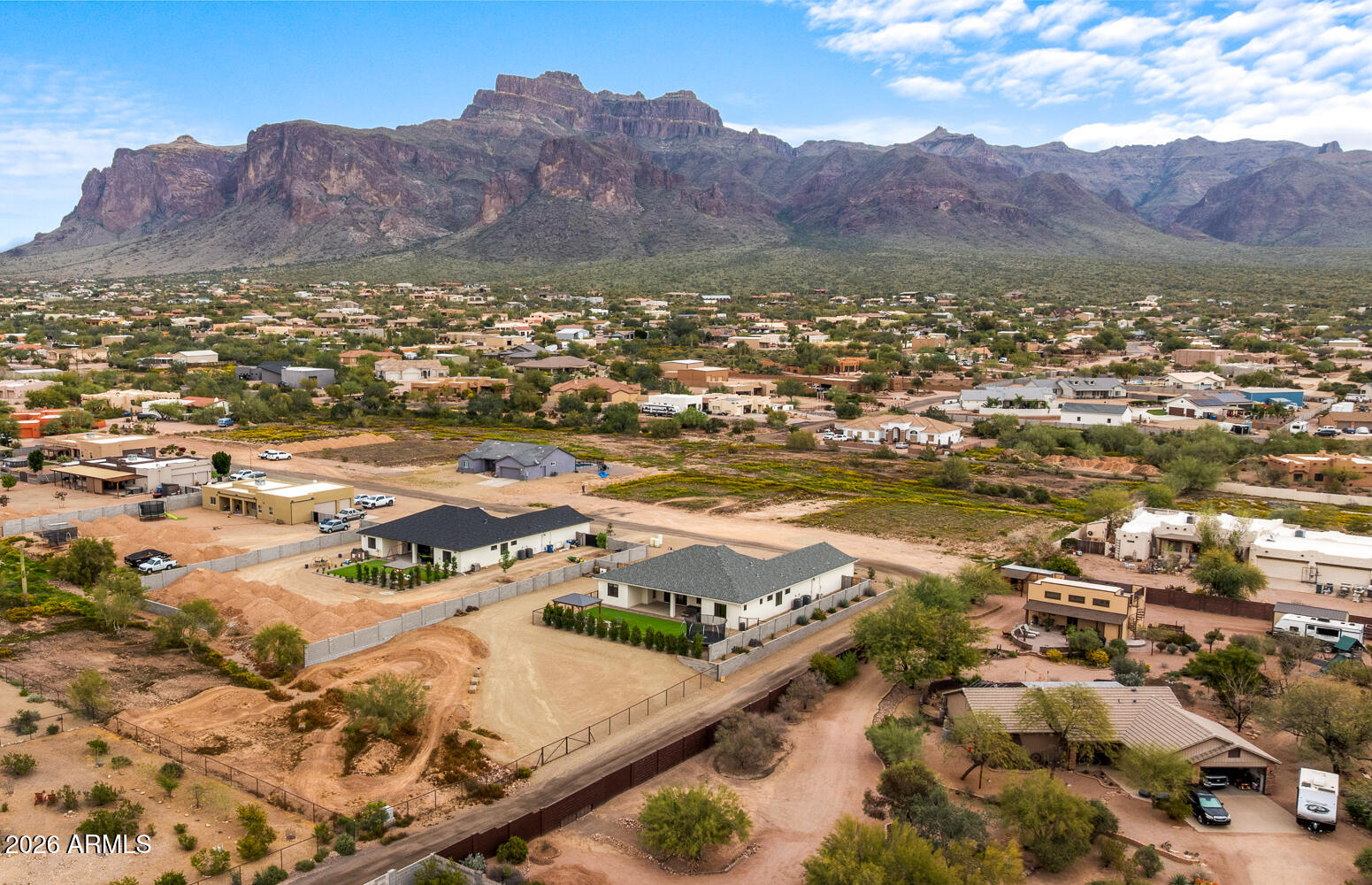 590 South Sun Road Apache Junction, AZ 85119 - Photo 67 of 68 an aerial view of residential house and lake view