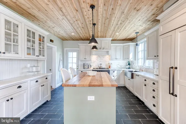 $895,000 | 106 Goodale Road, Baltimore, MD 21212