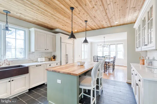 $895,000 | 106 Goodale Road, Baltimore, MD 21212