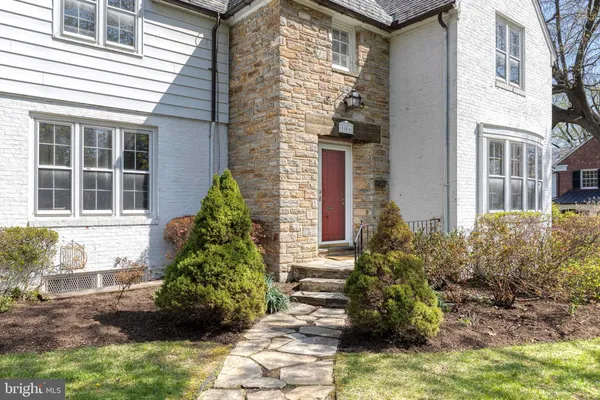 $895,000 | 106 Goodale Road, Baltimore, MD 21212