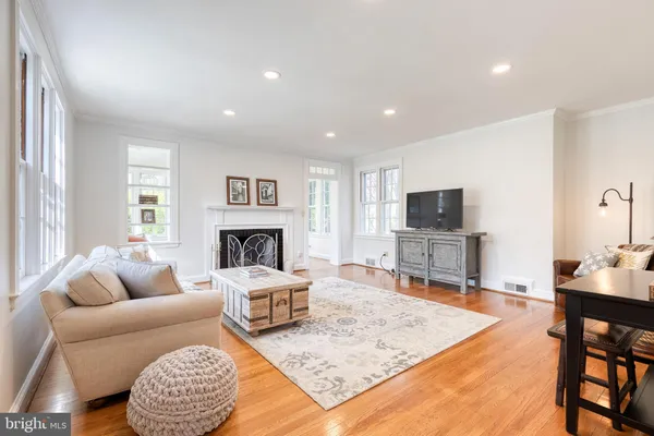 $895,000 | 106 Goodale Road, Baltimore, MD 21212