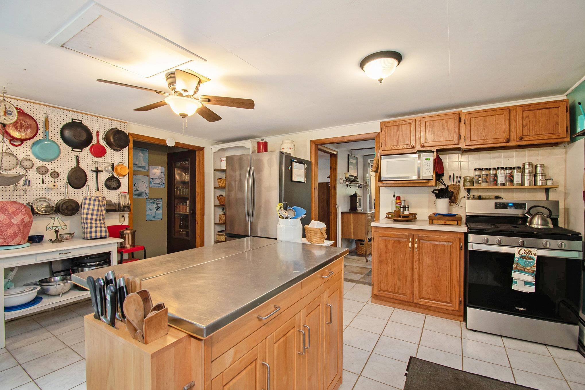 2077 West Clarence Road Harrison, MI 48625 - Photo 6 of 23 1934158-930d360e-5c33-49b1-a27a-657e05f958f9.JPG