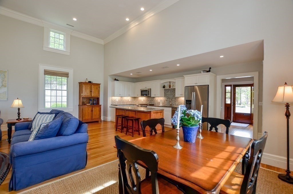 102 Point Road Marion, MA 02738 - Photo 13 of 39 Gallery Image 13