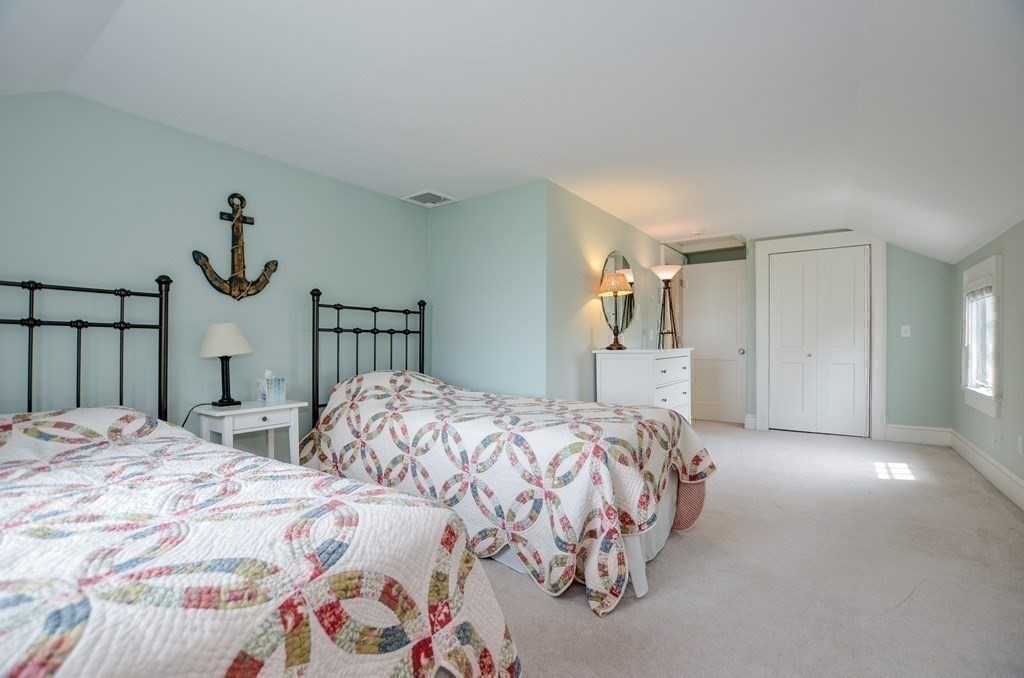 102 Point Road Marion, MA 02738 - Photo 29 of 39 Gallery Image 29