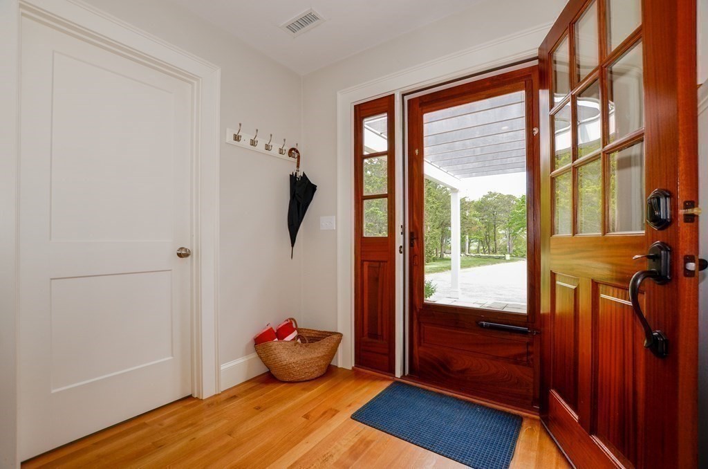 102 Point Road Marion, MA 02738 - Photo 8 of 39 Gallery Image 8
