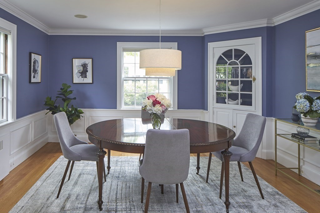 44 Hastings Road Belmont, MA 02478 - Photo 4 of 20 Gallery Image 4