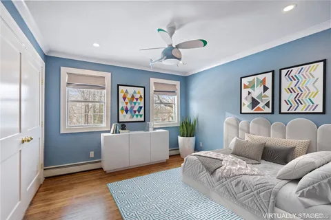 $1,899,000 | 34 Wooleys Lane, Great Neck, NY 11023