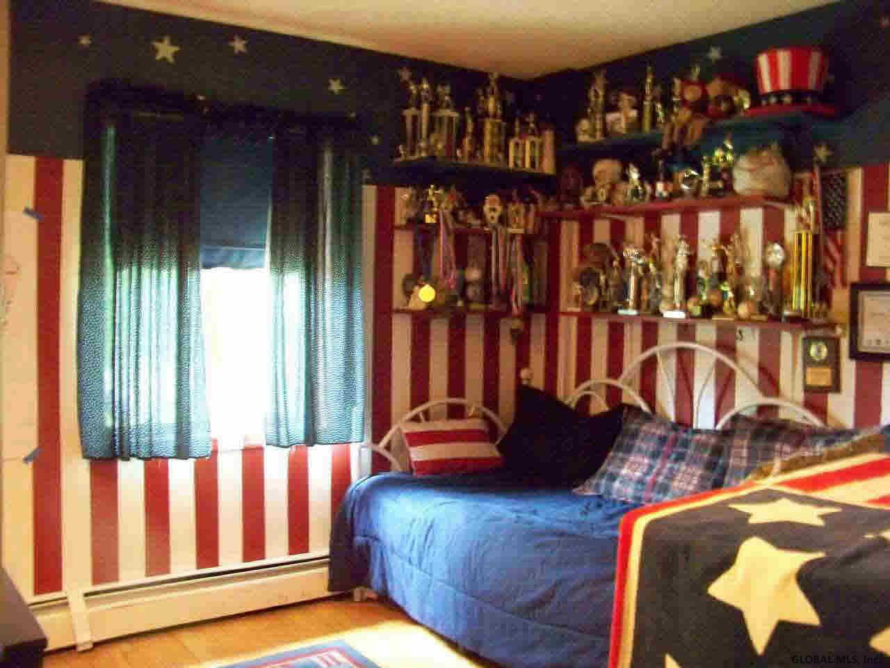 144 Lake Road Crown Point, NY 12928 - Photo 15 of 44 Photo 9