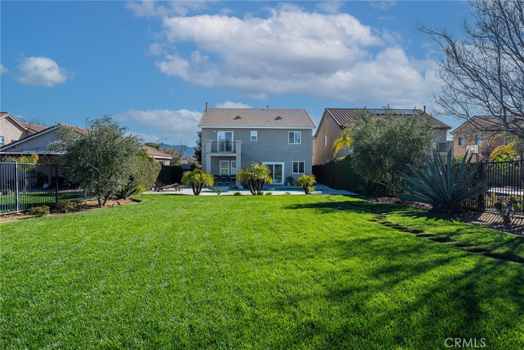 28201 Springvale Lane Castaic, CA 91384 - Photo 45 of 59 Landscaped backyard.
