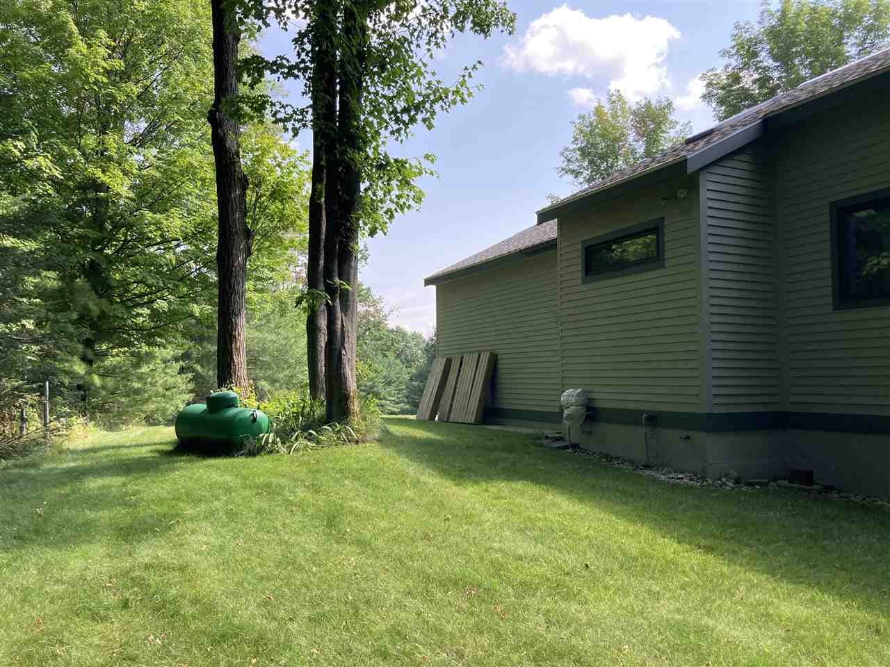 3755 Prouty Road Traverse City, MI 49686 - Photo 41 of 57 1887106-40.JPG