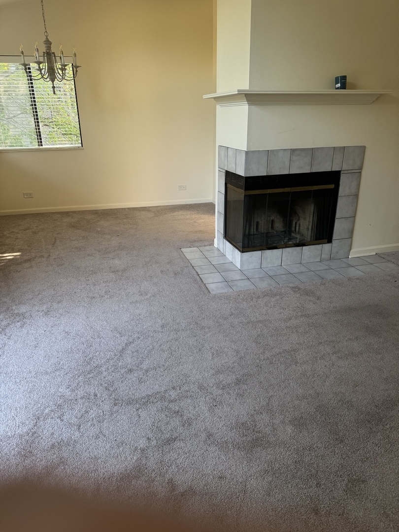 827 North Shoreline Road, Unit B Lake Barrington, IL 60010 - Photo 10 of 11