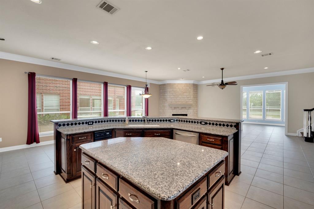 6420 Hayes Road Midlothian, TX 76065 - Photo 22 of 40