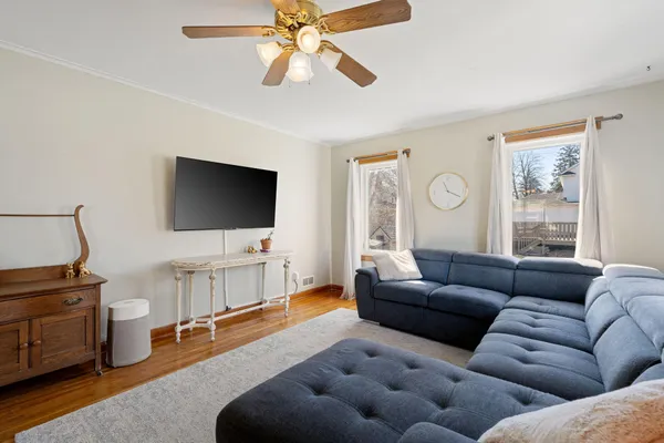 $319,900 | 815 South Elm Avenue, Owatonna, MN 55060
