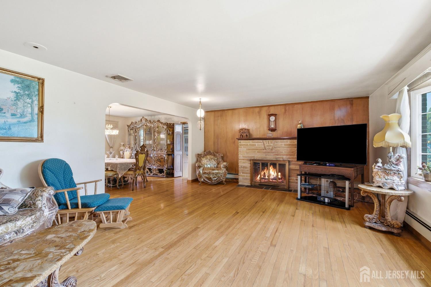 1868 Amwell Road Somerset, NJ 08873 - Photo 10 of 34