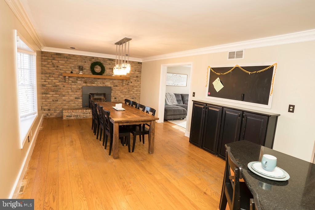 3513 Fallston Road Fallston, MD 21047 - Photo 3 of 40 Spacious Country Kitchen!