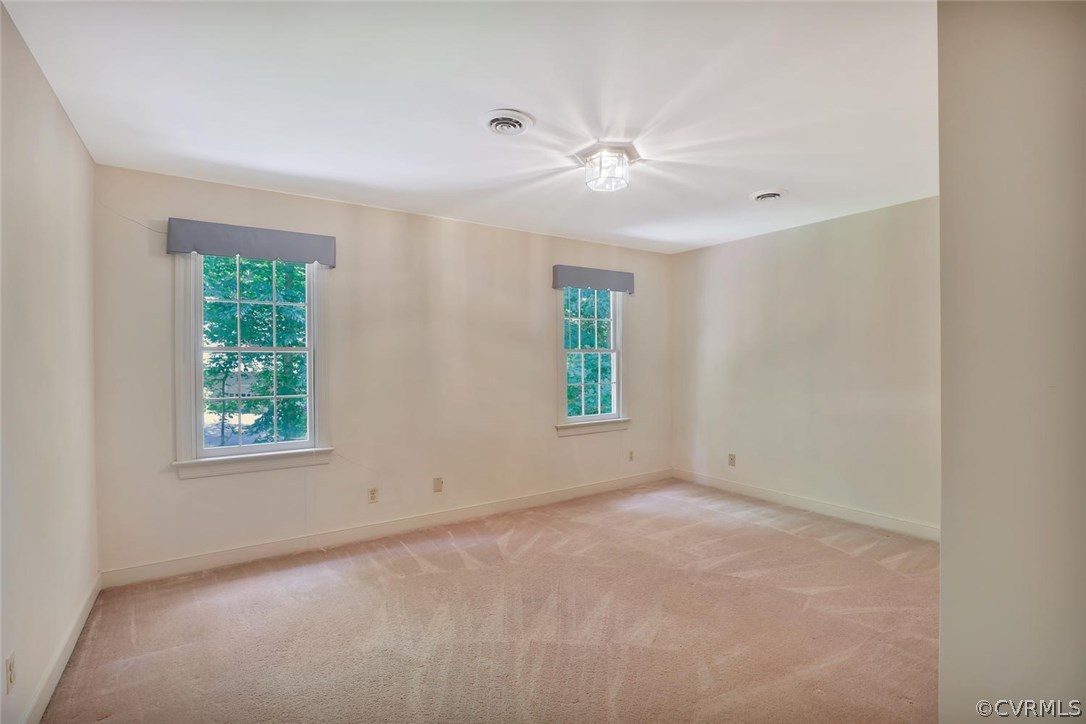 9604 St Regis Terrace North Chesterfield, VA 23236 - Photo 20 of 32 an empty room with windows and closet
