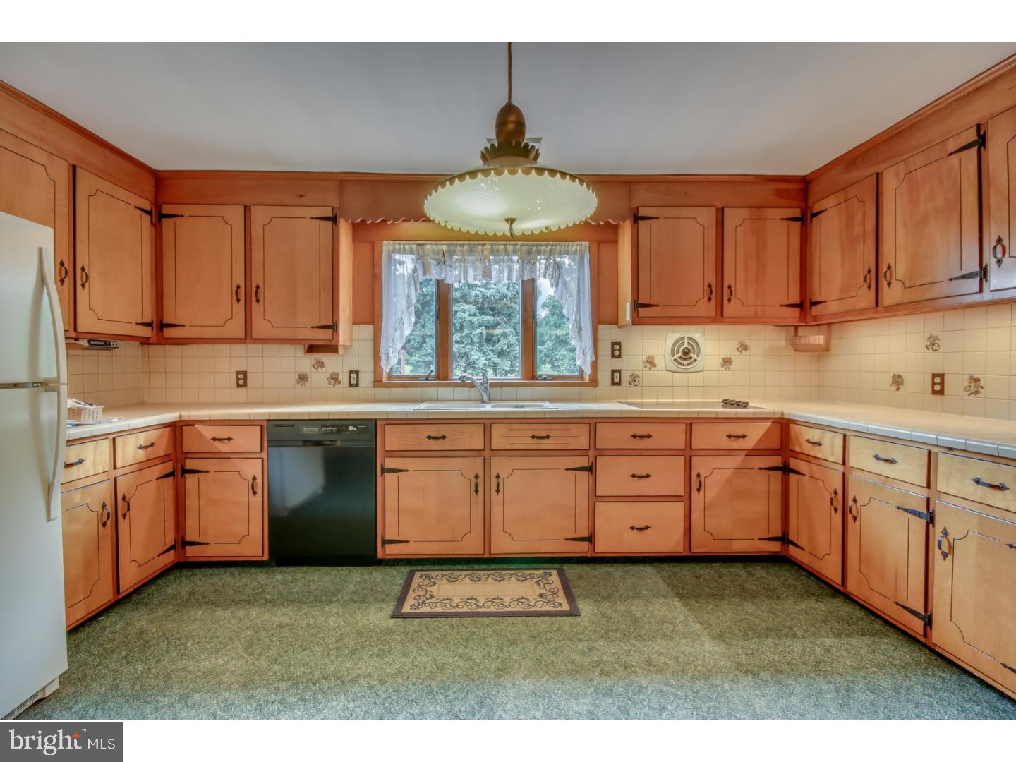 2942 Township Line Road Norristown, PA 19403 - Photo 11 of 25 Gallery Image 11