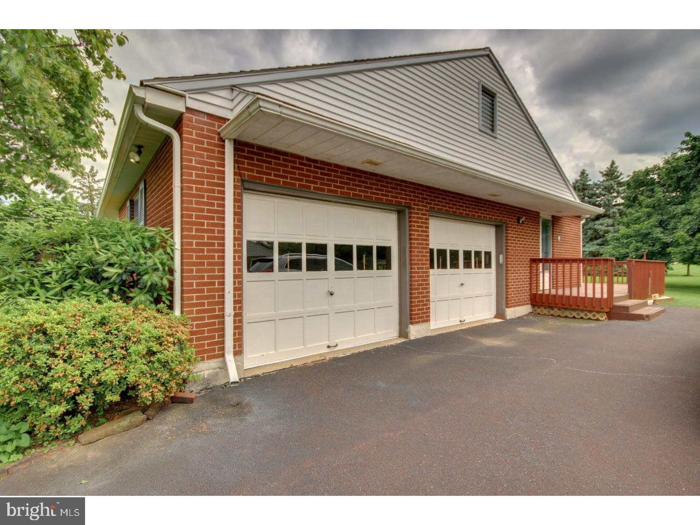 2942 Township Line Road Norristown, PA 19403 - Photo 4 of 25 Gallery Image 4