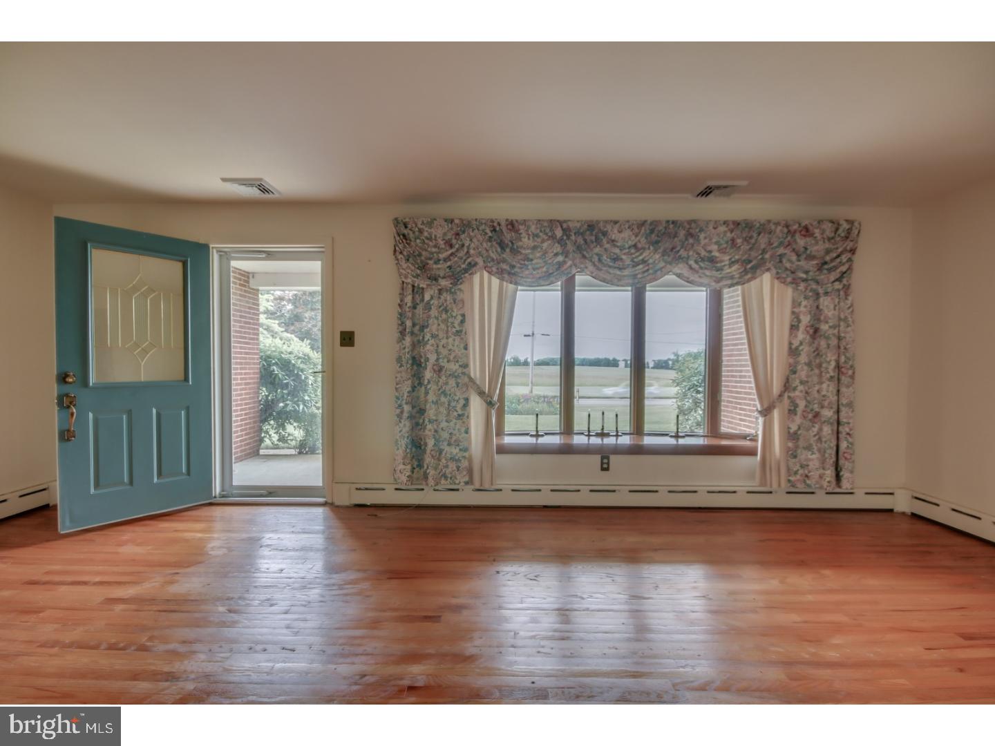 2942 Township Line Road Norristown, PA 19403 - Photo 6 of 25 Gallery Image 6