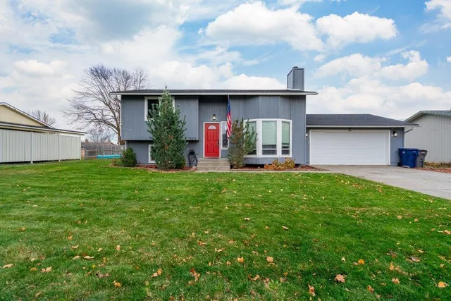 $399,000 | 1120 North Warren Road, Spokane Valley, WA 99216