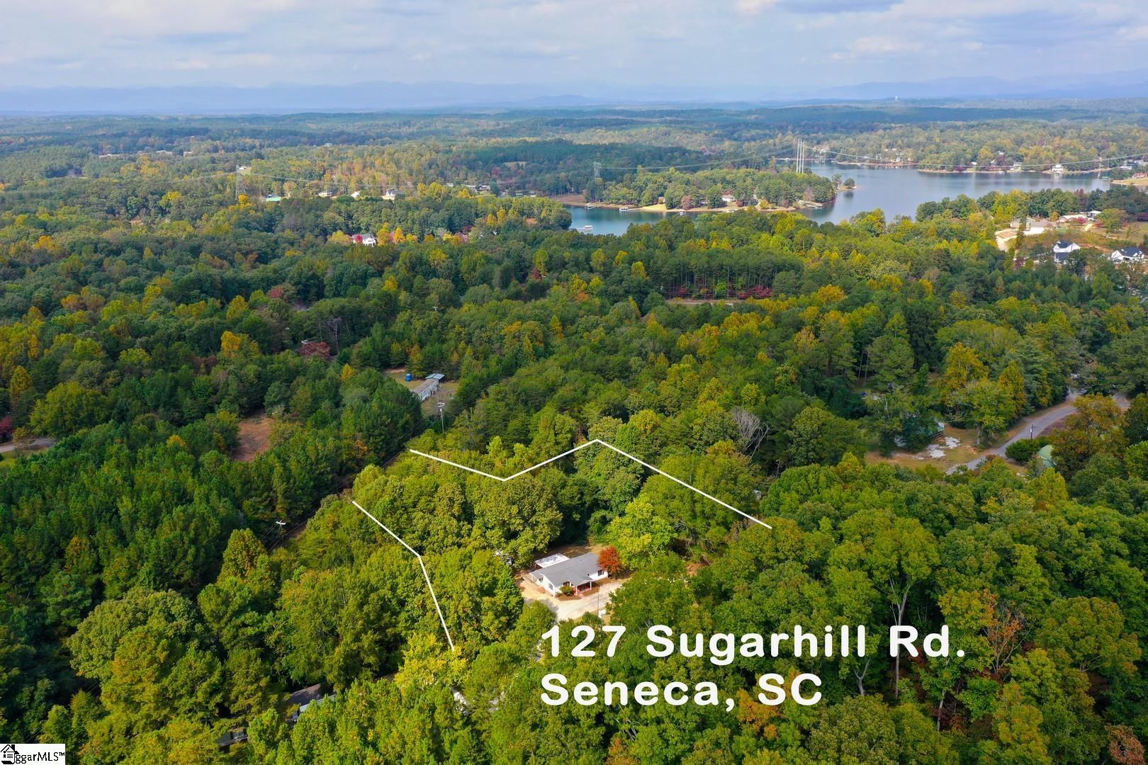 127 Sugarhill Road Seneca, SC 29672 - Photo 4 of 36 Gallery Image 4