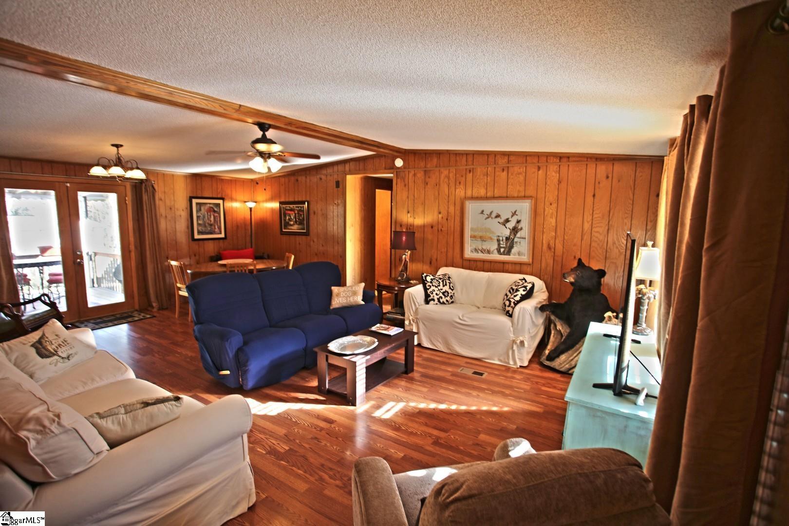 127 Sugarhill Road Seneca, SC 29672 - Photo 6 of 36 Gallery Image 6