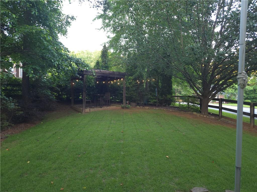 102 Thomas Drive Dallas, GA 30157 - Photo 28 of 39