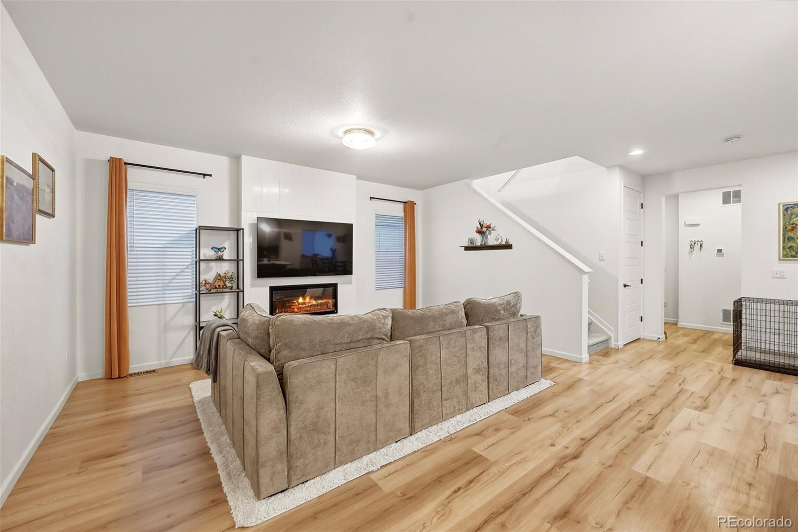 8037 Sterling Ranch Avenue Littleton, CO 80125 - Photo 11 of 38