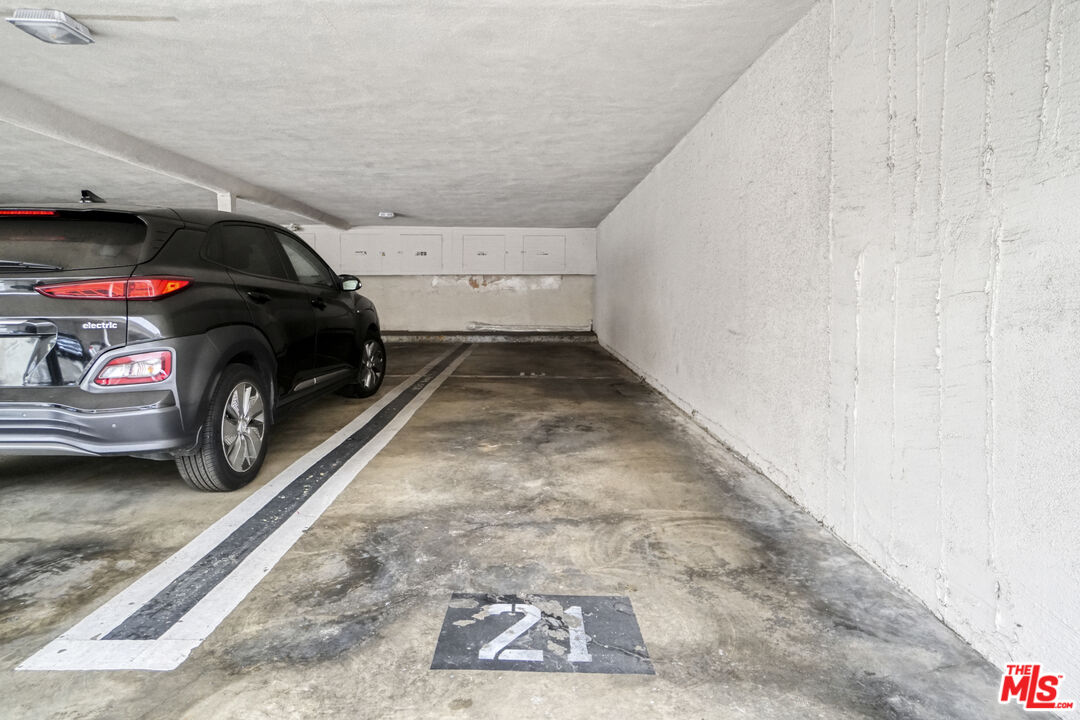 1831 Prosser Avenue, Unit 101 Los Angeles, CA 90025 - Photo 19 of 20