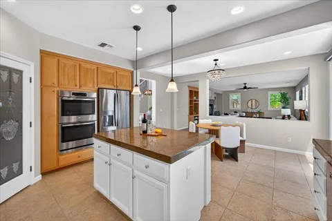 $1,900,000 | 18042 Calle Central, Morgan Hill, CA 95037
