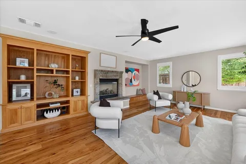 $1,900,000 | 18042 Calle Central, Morgan Hill, CA 95037