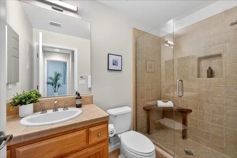 $1,900,000 | 18042 Calle Central, Morgan Hill, CA 95037