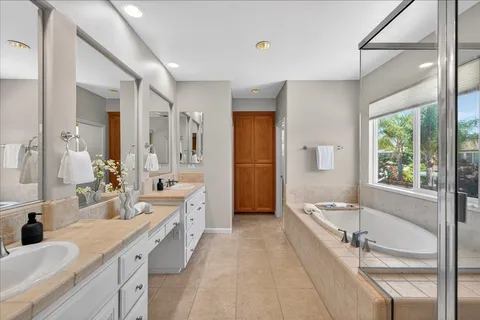 $1,900,000 | 18042 Calle Central, Morgan Hill, CA 95037