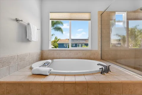 $1,900,000 | 18042 Calle Central, Morgan Hill, CA 95037