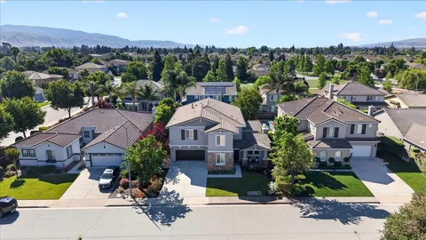$1,900,000 | 18042 Calle Central, Morgan Hill, CA 95037