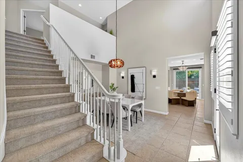$1,900,000 | 18042 Calle Central, Morgan Hill, CA 95037