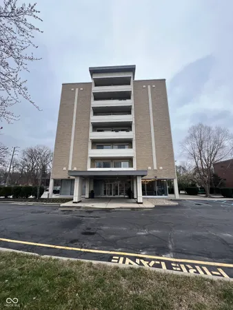 $1,795 | 3965 North Meridian Street, Unit 2D, Indianapolis, IN 46208