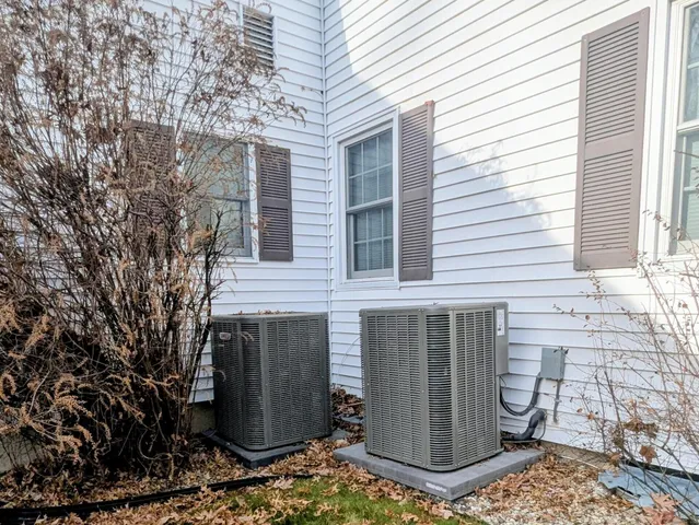 $430,000 | 123 Grove Street, West Hartford, CT 06110