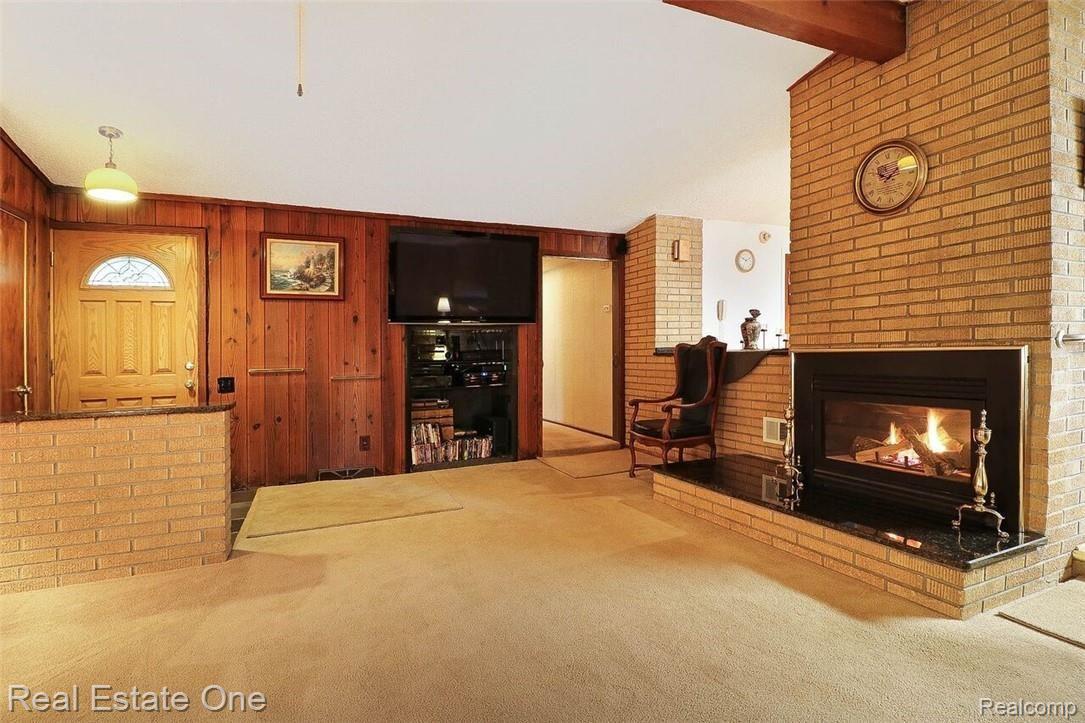 8511 Belleville Road Belleville, MI 48111 - Photo 6 of 45 05.jpeg