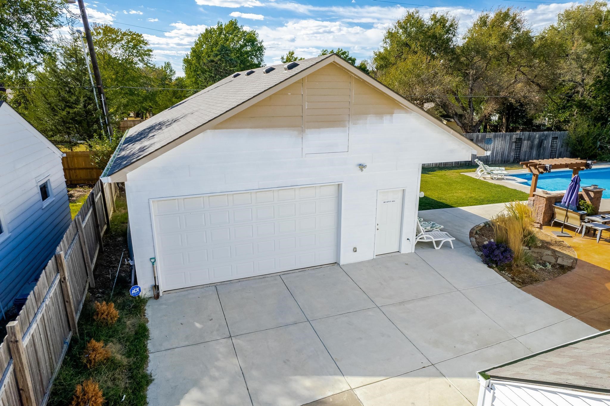 7 North Beech Road Wichita, KS 67206 - Photo 11 of 35