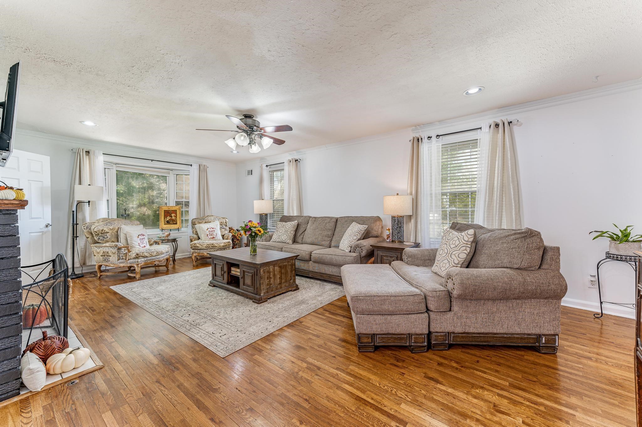 7 North Beech Road Wichita, KS 67206 - Photo 15 of 35