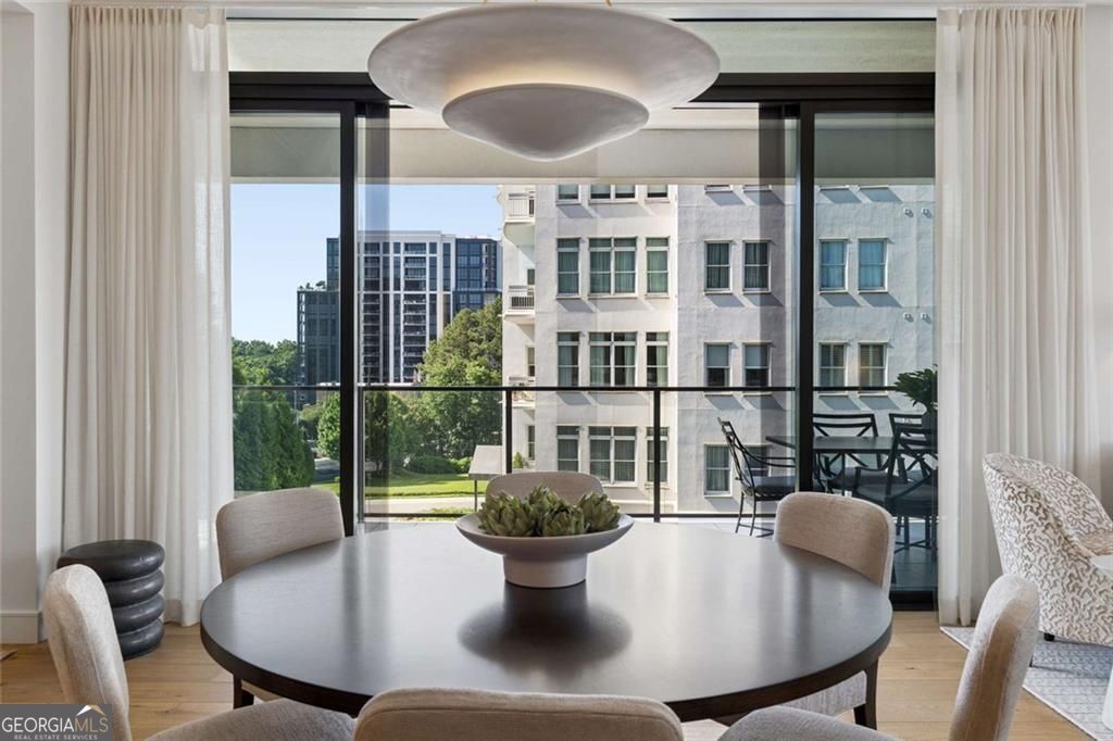 2520 Peachtree Road Northwest, Unit 603 Atlanta, GA 30305 - Photo 24 of 91