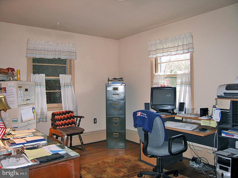 423 Delp Road Lancaster, PA 17601 - Photo 12 of 13 Gallery Image 12