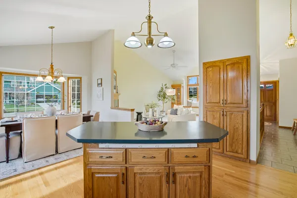 $565,000 | 1001 Spring Waters Drive, Oconomowoc, WI 53066