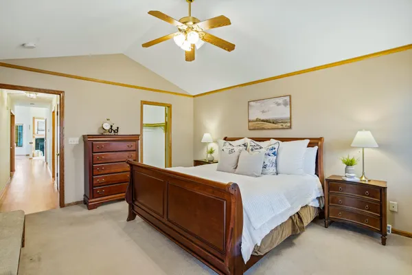 $565,000 | 1001 Spring Waters Drive, Oconomowoc, WI 53066