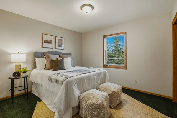 $565,000 | 1001 Spring Waters Drive, Oconomowoc, WI 53066