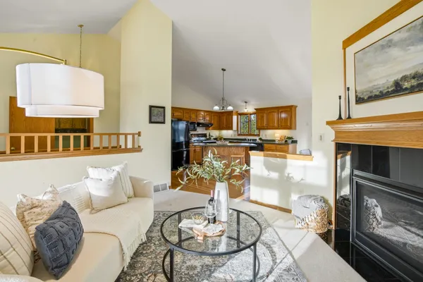 $565,000 | 1001 Spring Waters Drive, Oconomowoc, WI 53066
